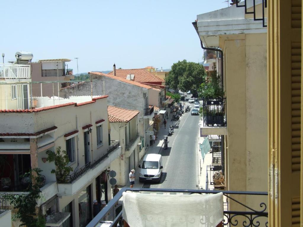 Nafpaktos Apartment And Studios In Port Esterno foto