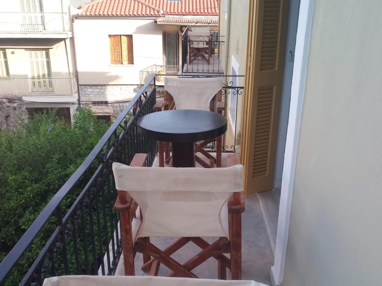 Nafpaktos Apartment And Studios In Port Esterno foto