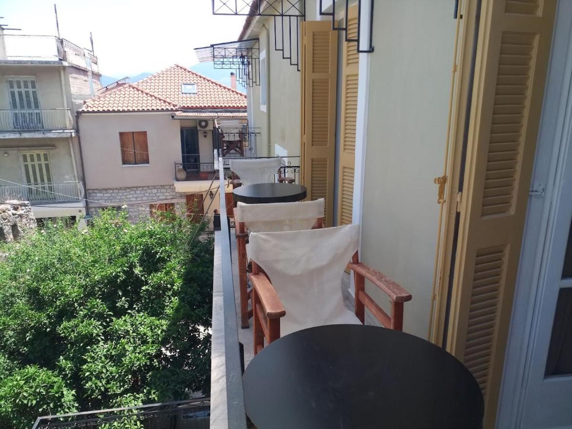 Nafpaktos Apartment And Studios In Port Esterno foto