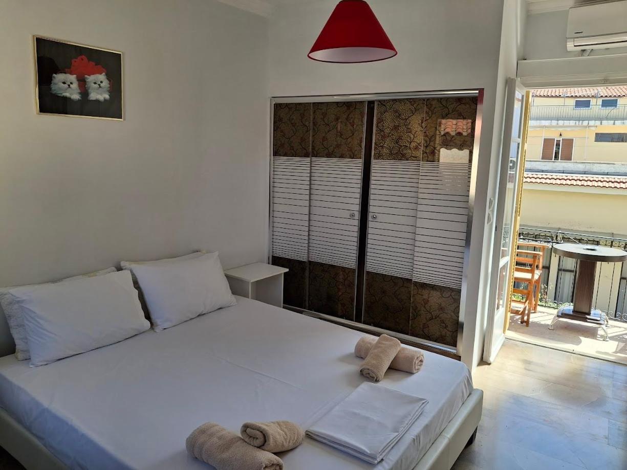 Nafpaktos Apartment And Studios In Port Camera foto