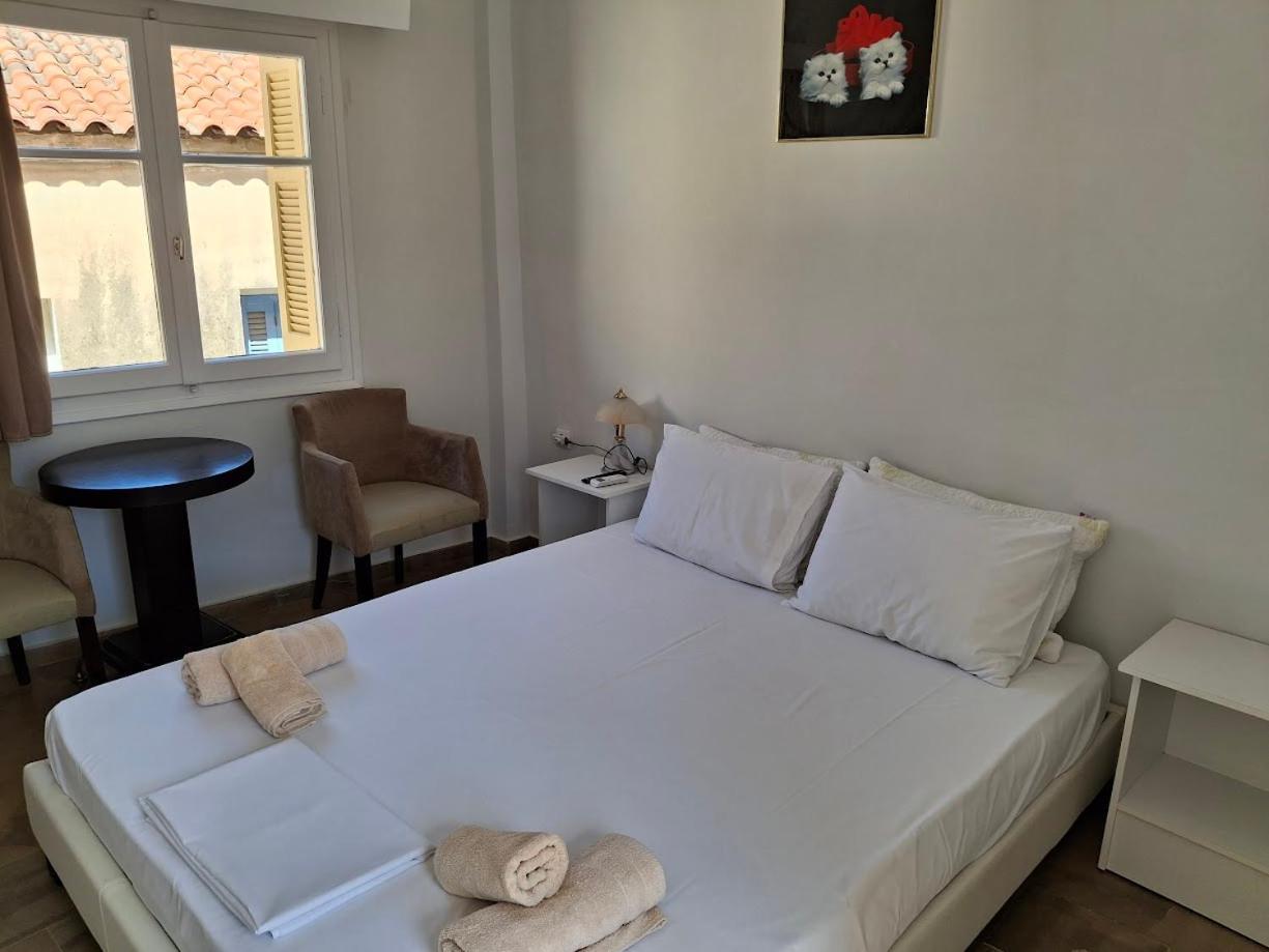 Nafpaktos Apartment And Studios In Port Camera foto