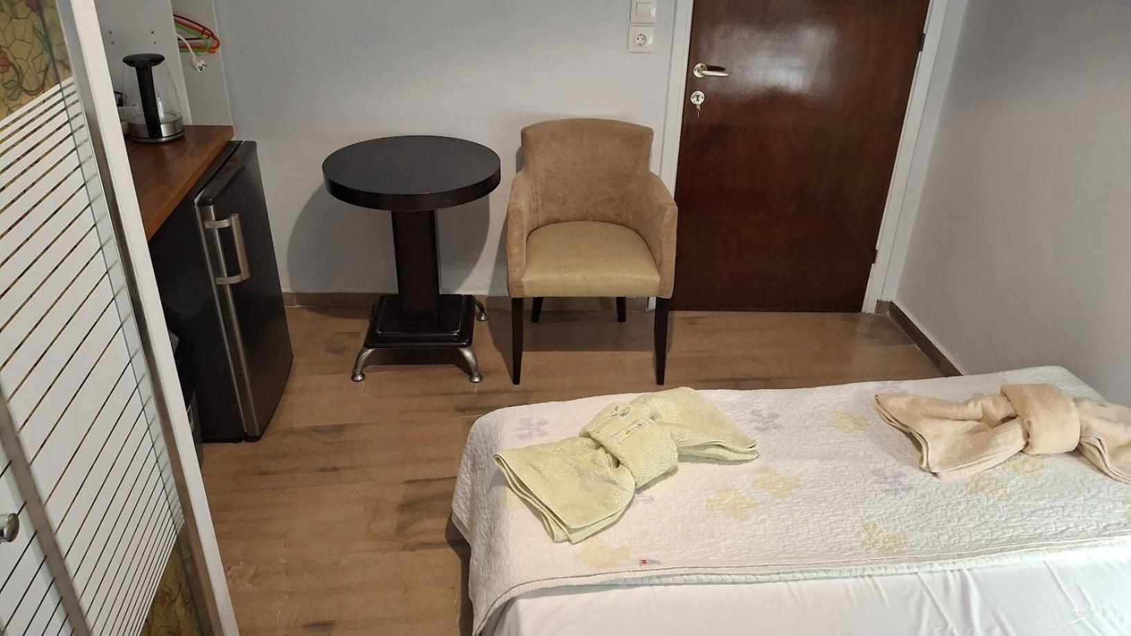 Nafpaktos Apartment And Studios In Port Camera foto
