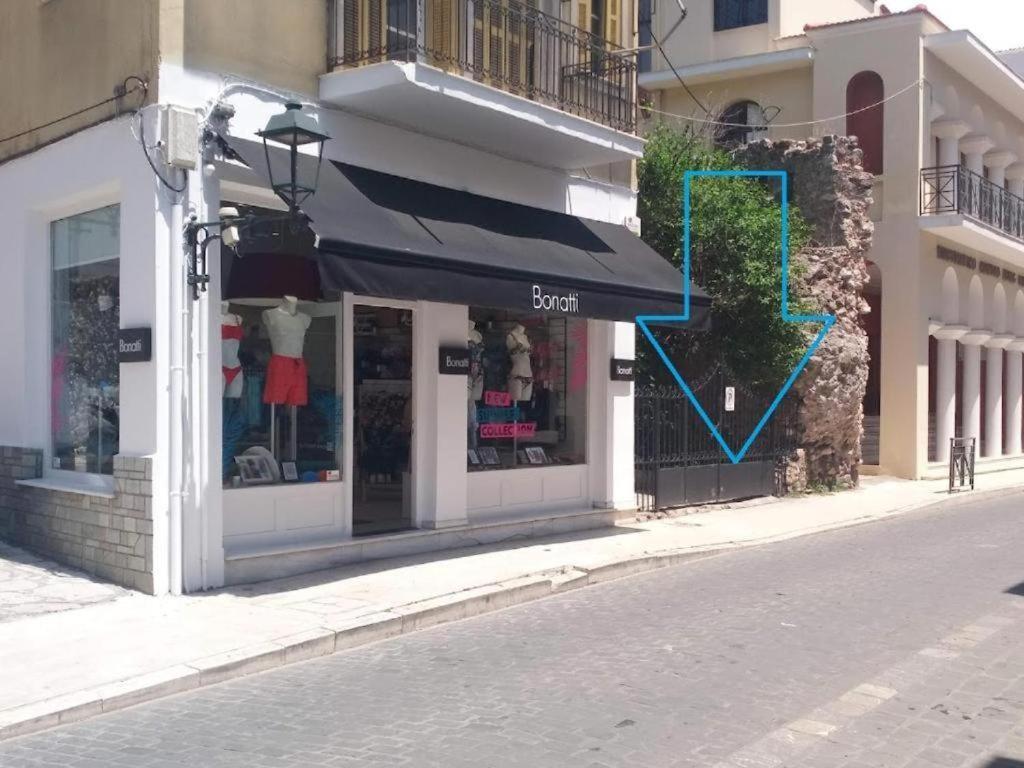 Nafpaktos Apartment And Studios In Port Esterno foto