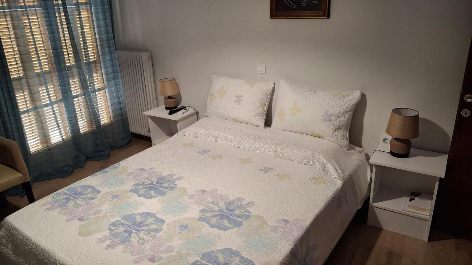 Nafpaktos Apartment And Studios In Port Esterno foto